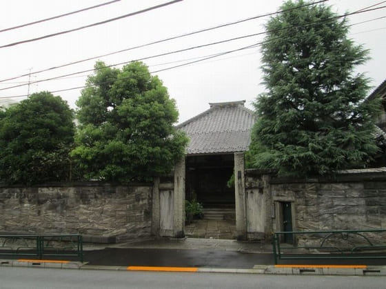 信行寺（Shingyōji)