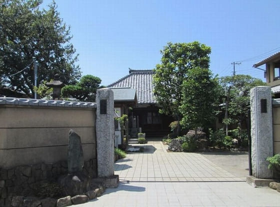 法蔵院（Hōzōin)